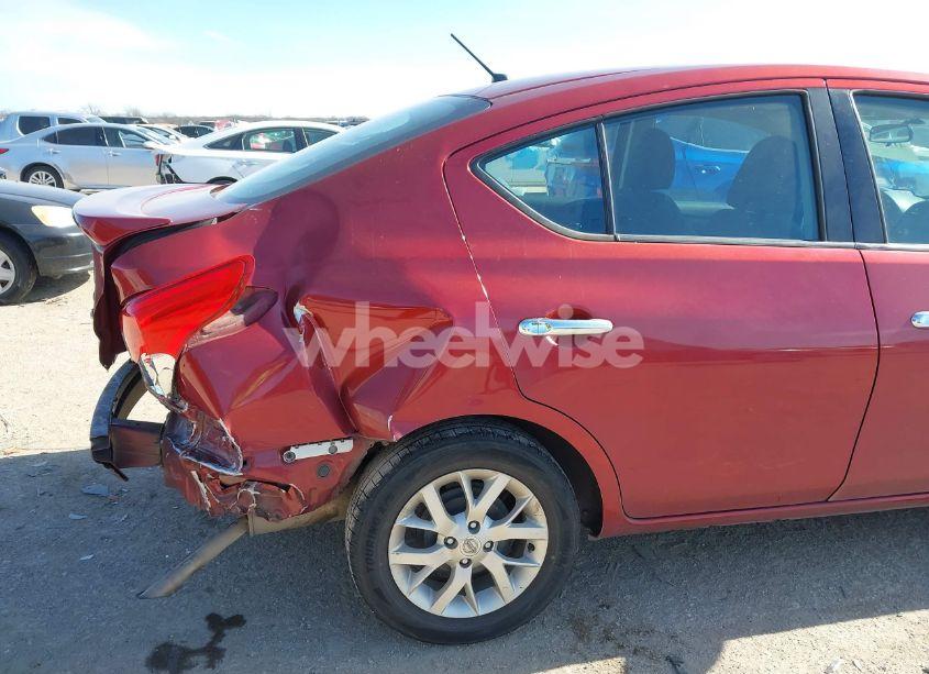 Photo 6 of 2018 Nissan Versa 1.6 SV (VIN 3N1CN7AP7JL882164)