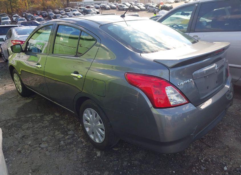 Photo 3 of 2019 Nissan Versa 1.6 SV (VIN 3N1CN7AP7KL818451)