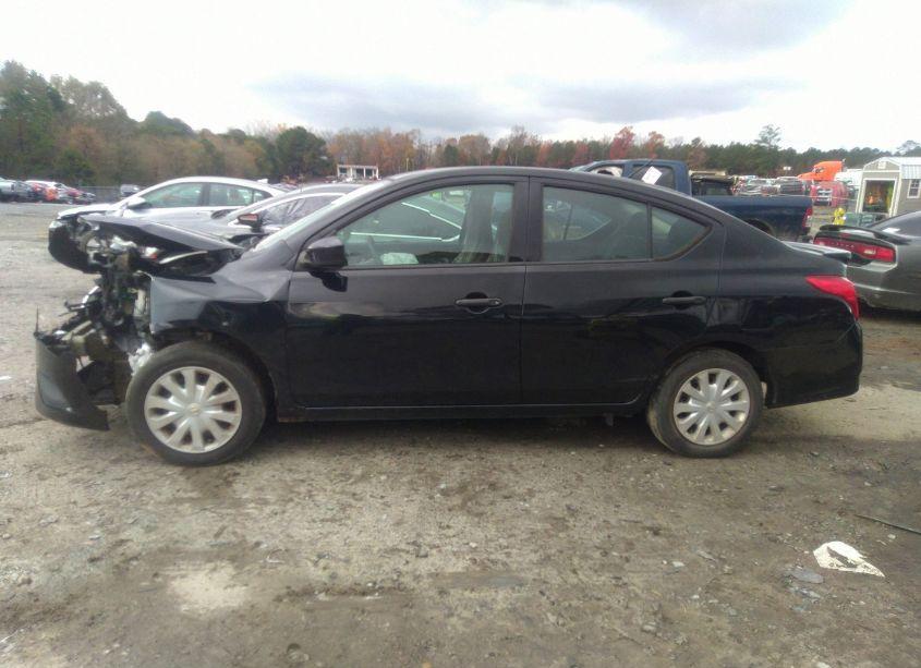 Photo 14 of 2019 Nissan Versa 1.6 S+ (VIN 3N1CN7AP7KL823150)