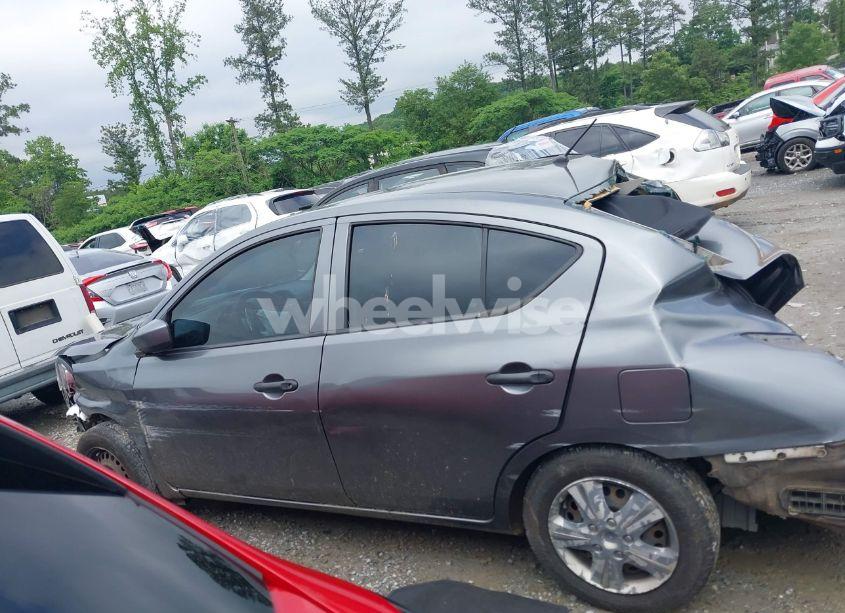 Photo 14 of 2019 Nissan Versa 1.6 S+ (VIN 3N1CN7AP7KL826775)