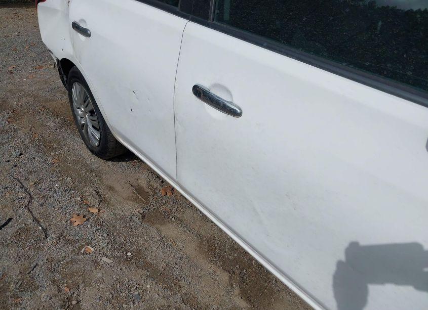 Photo 21 of 2019 Nissan Versa 1.6 SV (VIN 3N1CN7AP7KL832639)