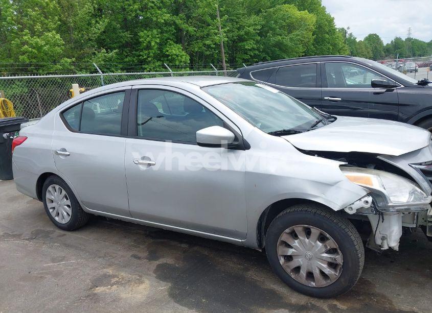 Photo 14 of 2019 Nissan Versa 1.6 SV (VIN 3N1CN7AP7KL832771)