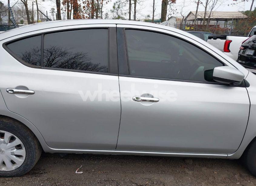Photo 13 of 2019 Nissan Versa 1.6 SV (VIN 3N1CN7AP7KL833287)