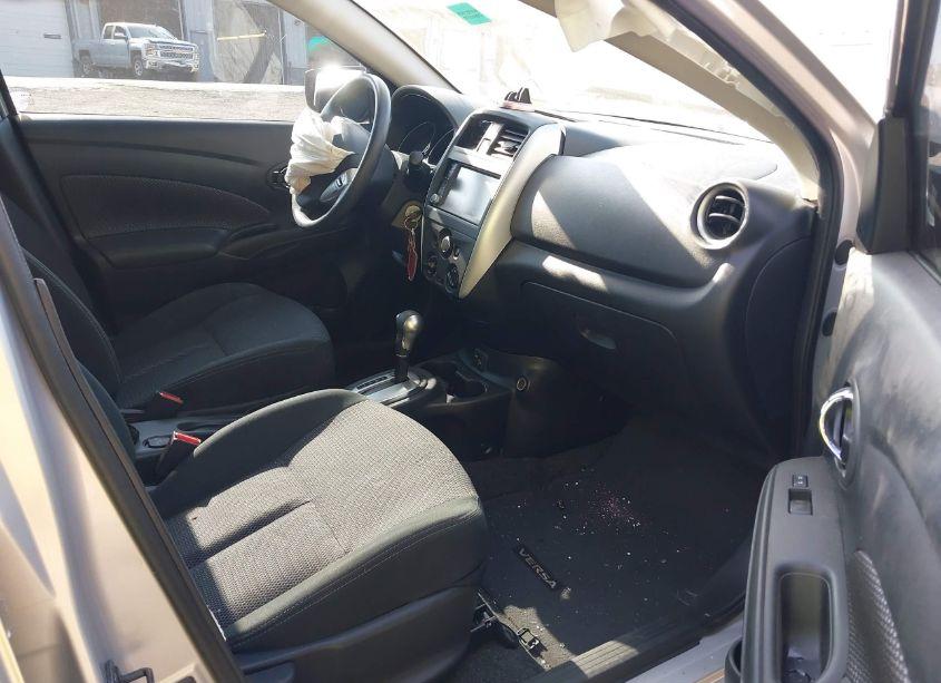 Photo 5 of 2019 Nissan Versa 1.6 SV (VIN 3N1CN7AP7KL838702)