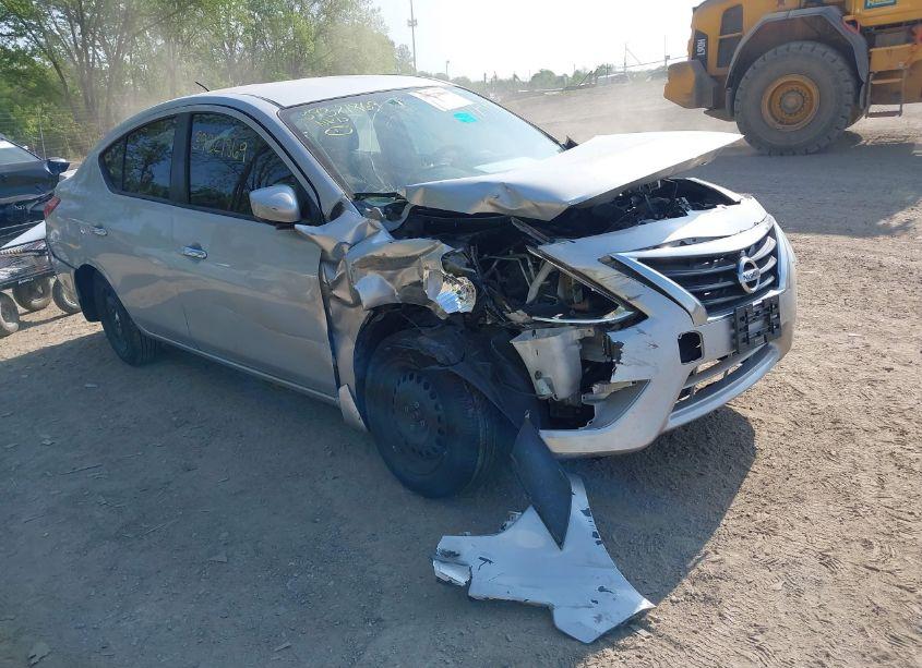 Photo 6 of 2019 Nissan Versa 1.6 SV (VIN 3N1CN7AP7KL838702)