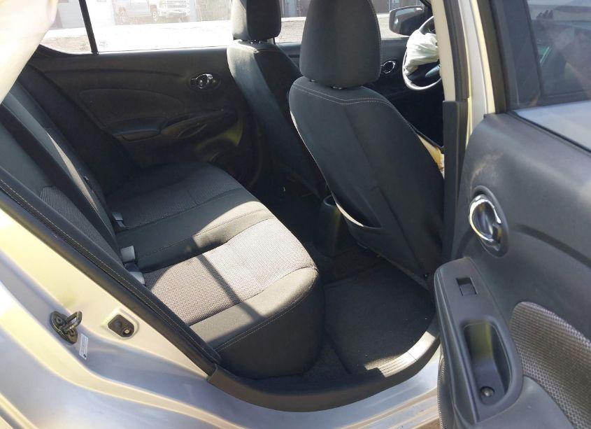 Photo 8 of 2019 Nissan Versa 1.6 SV (VIN 3N1CN7AP7KL838702)