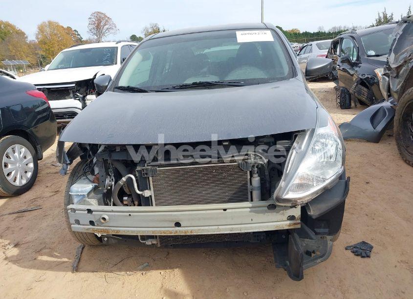 Photo 13 of 2019 Nissan Versa 1.6 SV (VIN 3N1CN7AP7KL840949)