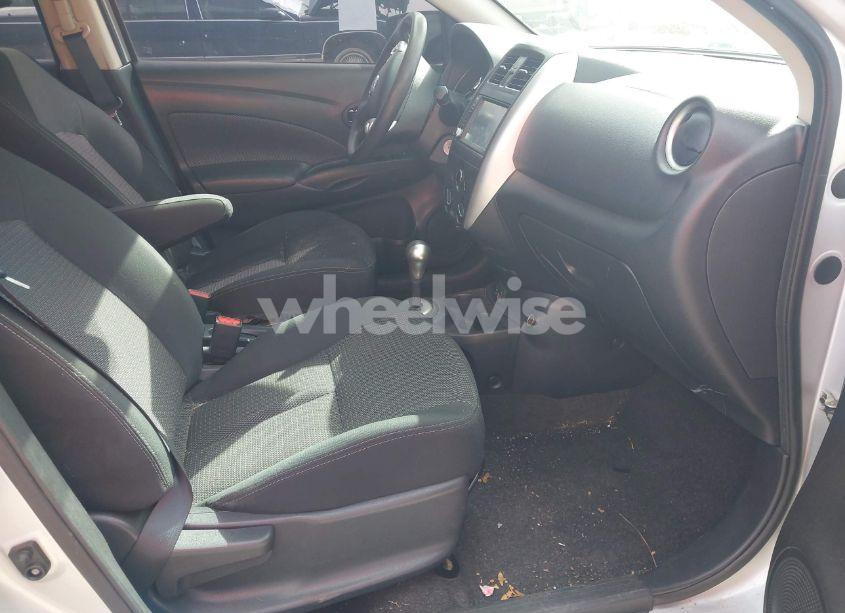 Photo 5 of 2019 Nissan Versa 1.6 SV (VIN 3N1CN7AP7KL845987)