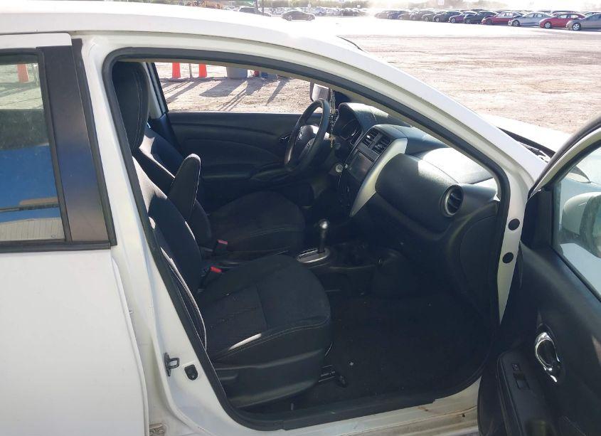 Photo 5 of 2019 Nissan Versa 1.6 SV (VIN 3N1CN7AP7KL852115)