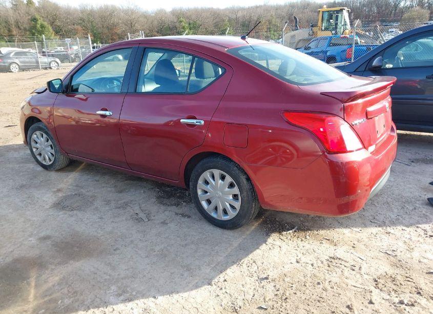 Photo 3 of 2019 Nissan Versa 1.6 SV (VIN 3N1CN7AP7KL861543)