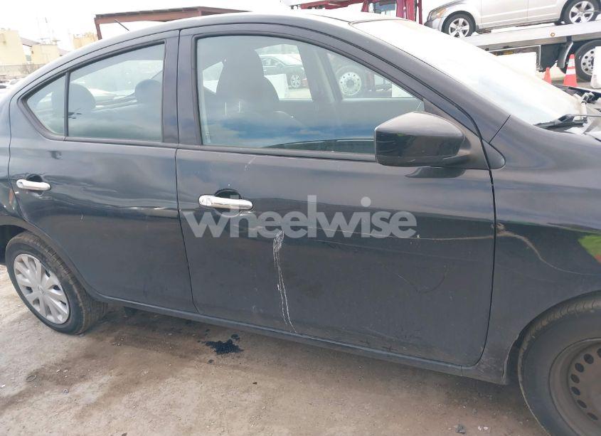 Photo 13 of 2019 Nissan Versa 1.6 SV (VIN 3N1CN7AP7KL863051)