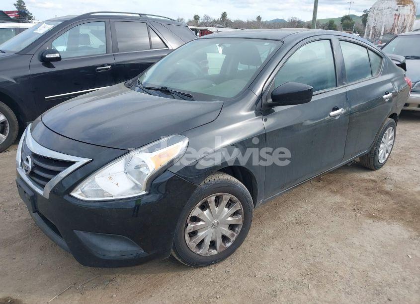 Photo 2 of 2019 Nissan Versa 1.6 SV (VIN 3N1CN7AP7KL863051)