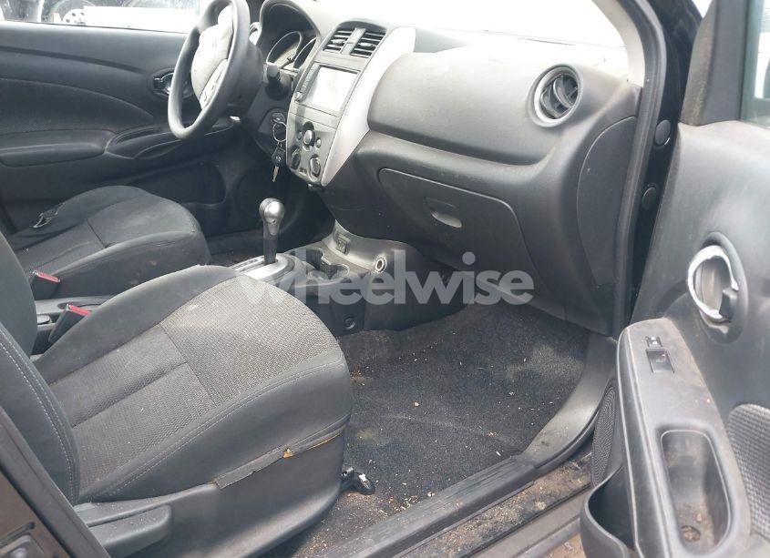 Photo 5 of 2019 Nissan Versa 1.6 SV (VIN 3N1CN7AP7KL863051)