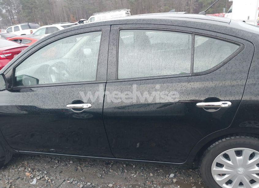 Photo 14 of 2019 Nissan Versa 1.6 SV (VIN 3N1CN7AP7KL863521)