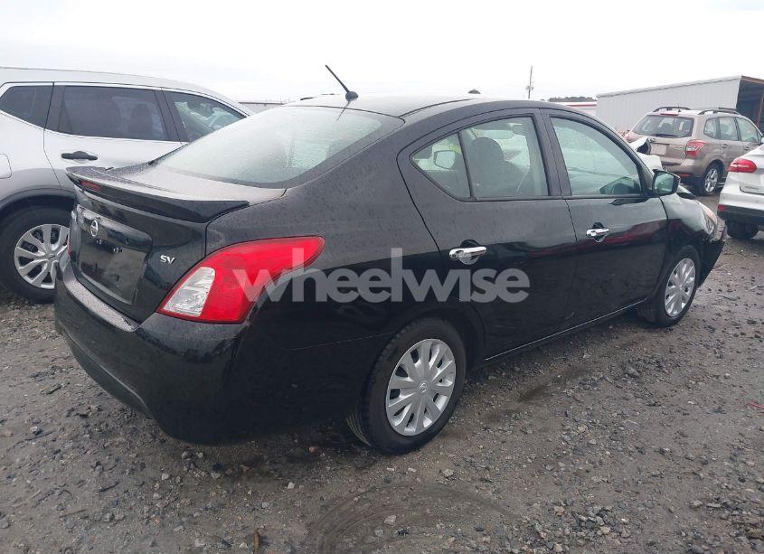 Photo 4 of 2019 Nissan Versa 1.6 SV (VIN 3N1CN7AP7KL863521)