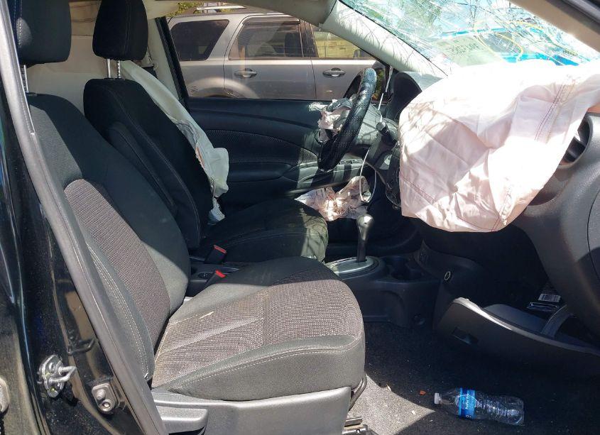 Photo 5 of 2019 Nissan Versa 1.6 SV (VIN 3N1CN7AP7KL869416)