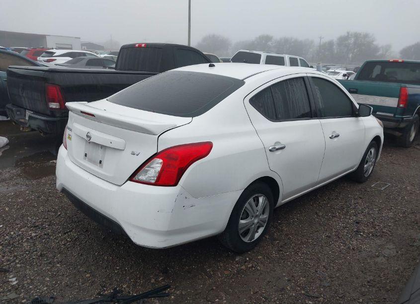 Photo 4 of 2019 Nissan Versa 1.6 SV (VIN 3N1CN7AP7KL873918)