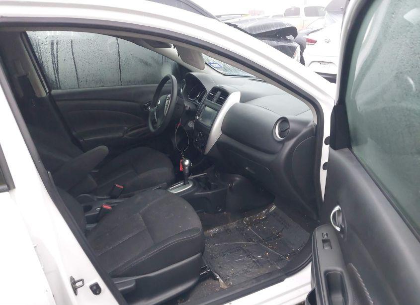 Photo 5 of 2019 Nissan Versa 1.6 SV (VIN 3N1CN7AP7KL873918)