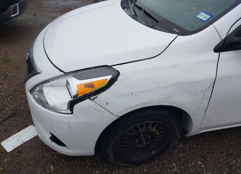 Photo 6 of 2019 Nissan Versa 1.6 SV (VIN 3N1CN7AP7KL873918)