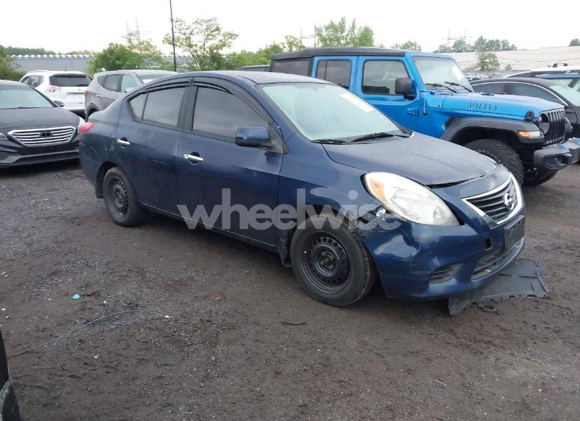 2012 Nissan Versa 1.6 SV (VIN 3N1CN7AP8CL837303) main photo