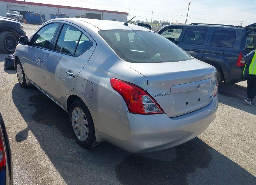 Photo 3 of 2012 Nissan Versa 1.6 SV (VIN 3N1CN7AP8CL883228)