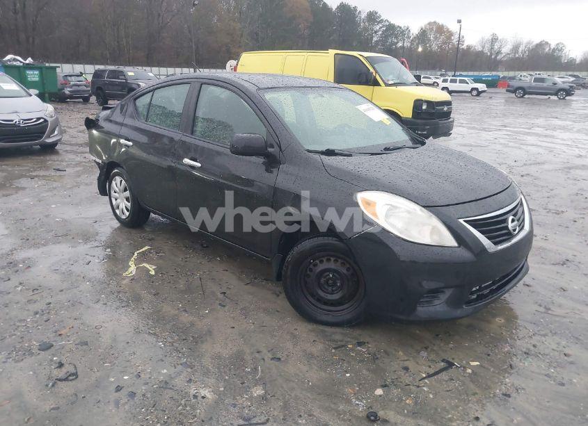 2012 Nissan Versa 1.6 SV (VIN 3N1CN7AP8CL883858) main photo