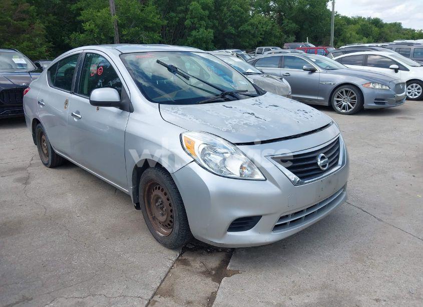 2012 Nissan Versa 1.6 SV (VIN 3N1CN7AP8CL886792) main photo