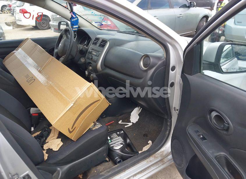 Photo 5 of 2012 Nissan Versa 1.6 SV (VIN 3N1CN7AP8CL886792)