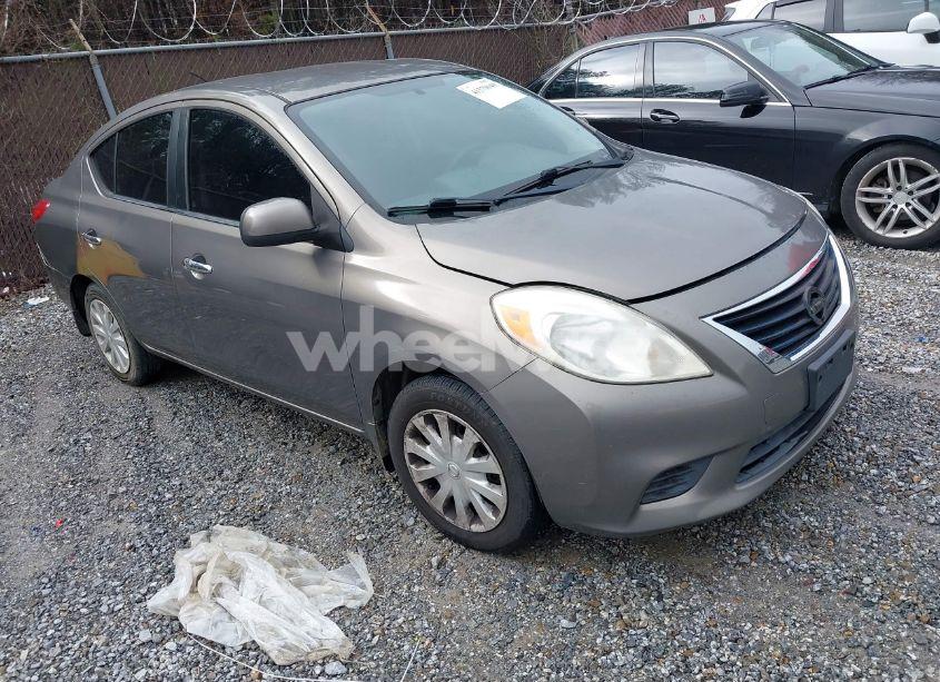 2012 Nissan Versa 1.6 SV (VIN 3N1CN7AP8CL929270) main photo