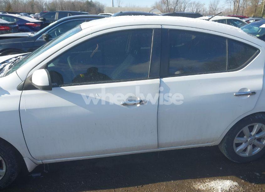 Photo 14 of 2013 Nissan Versa 1.6 SL (VIN 3N1CN7AP8DL840350)