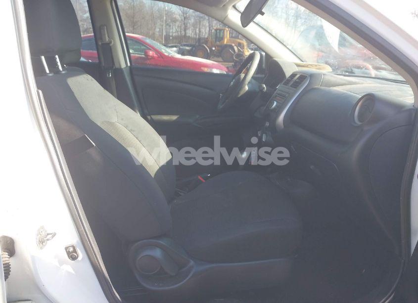 Photo 5 of 2013 Nissan Versa 1.6 SL (VIN 3N1CN7AP8DL840350)