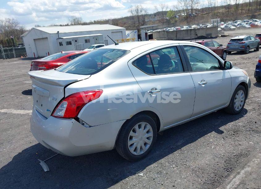 Photo 4 of 2013 Nissan Versa 1.6 SV (VIN 3N1CN7AP8DL851879)