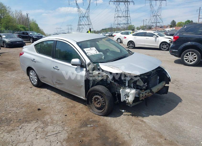 2013 Nissan Versa 1.6 SV (VIN 3N1CN7AP8DL859478) main photo