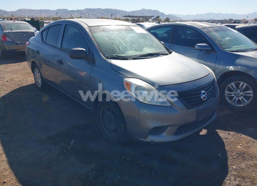 2013 Nissan Versa 1.6 S (VIN 3N1CN7AP8DL887510) main photo