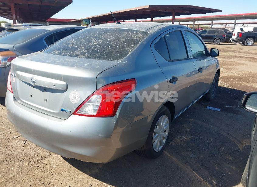 Photo 4 of 2013 Nissan Versa 1.6 S (VIN 3N1CN7AP8DL887510)