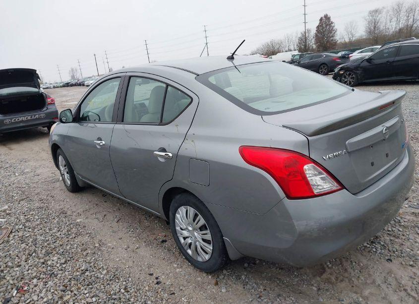 Photo 3 of 2013 Nissan Versa 1.6 SV (VIN 3N1CN7AP8DL887779)