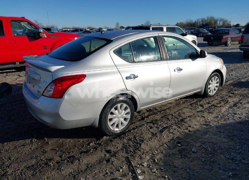 Photo 4 of 2013 Nissan Versa 1.6 SV (VIN 3N1CN7AP8DL889015)