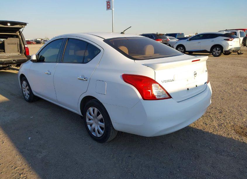 Photo 3 of 2013 Nissan Versa 1.6 SV (VIN 3N1CN7AP8DL889581)