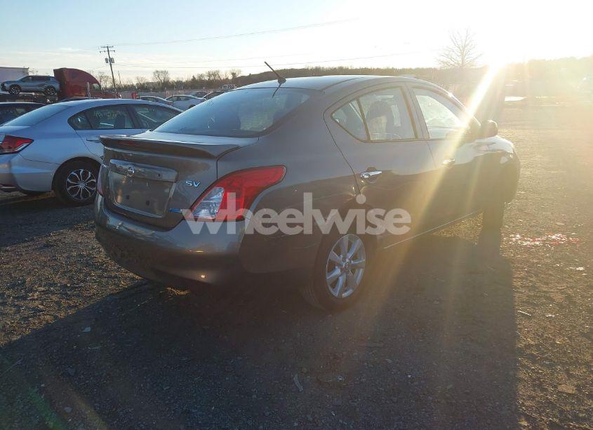 Photo 4 of 2014 Nissan Versa 1.6 SV (VIN 3N1CN7AP8EL810041)