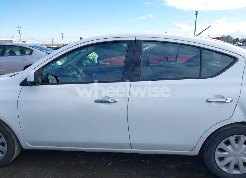 Photo 14 of 2014 Nissan Versa 1.6 SV (VIN 3N1CN7AP8EL817328)