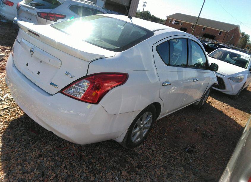 Photo 4 of 2014 Nissan Versa 1.6 SV (VIN 3N1CN7AP8EL823453)