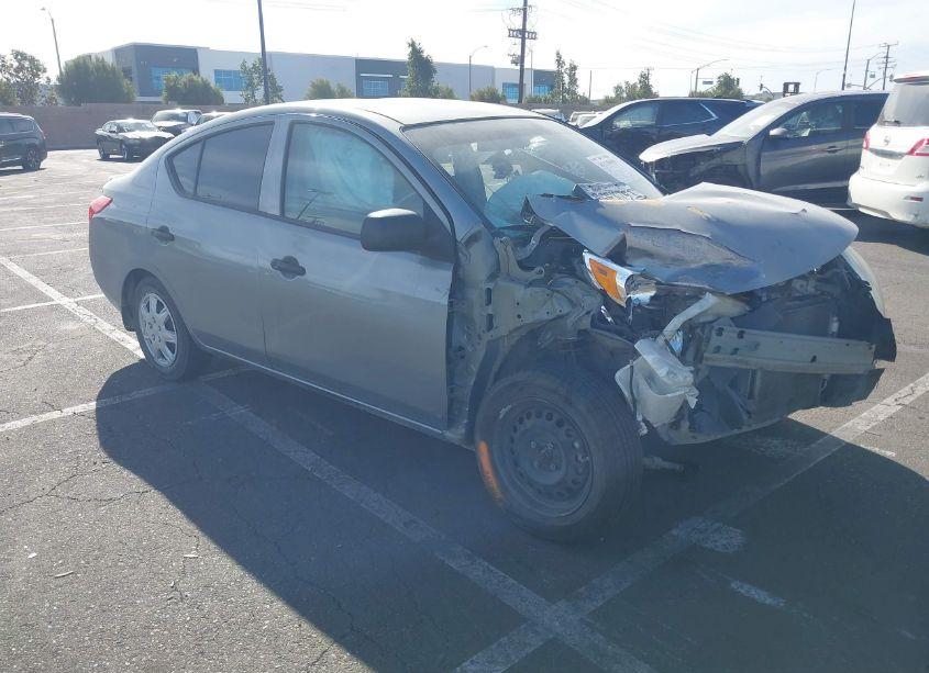 2014 Nissan Versa 1.6 S (VIN 3N1CN7AP8EL824795) main photo