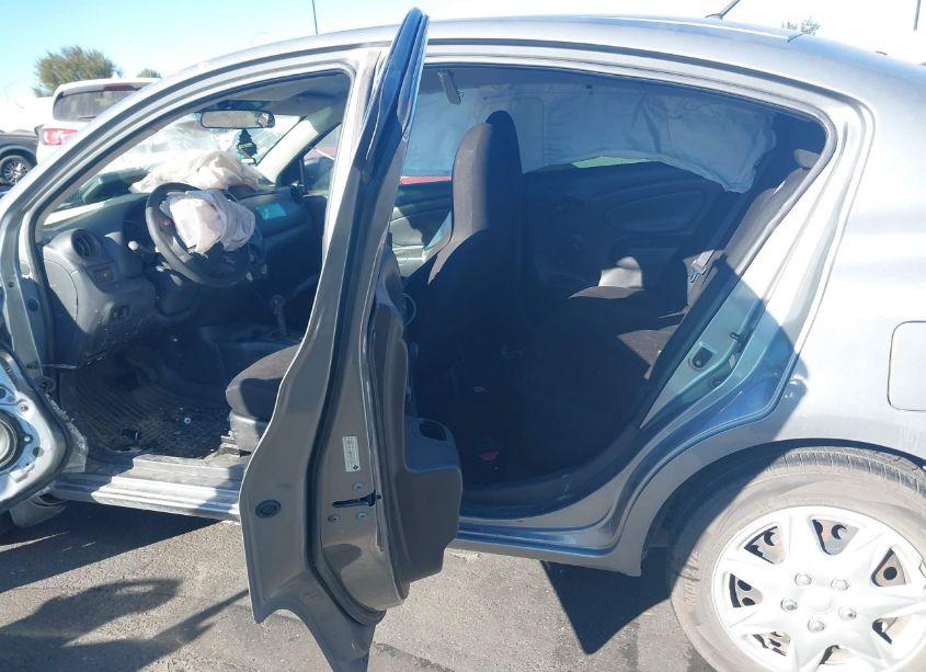 Photo 8 of 2014 Nissan Versa 1.6 S (VIN 3N1CN7AP8EL824795)