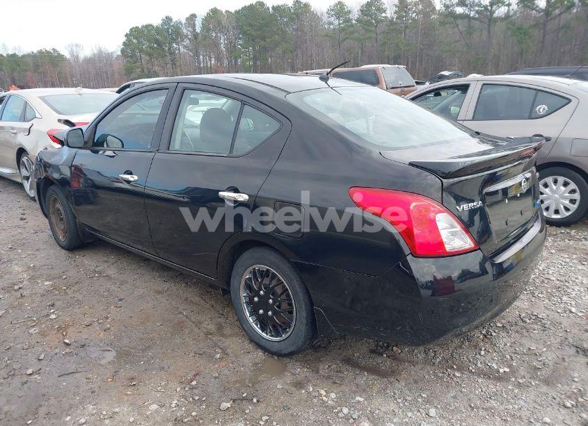 Photo 3 of 2014 Nissan Versa 1.6 SV (VIN 3N1CN7AP8EL828331)