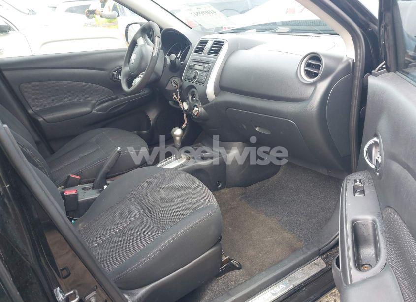Photo 5 of 2014 Nissan Versa 1.6 SV (VIN 3N1CN7AP8EL828331)