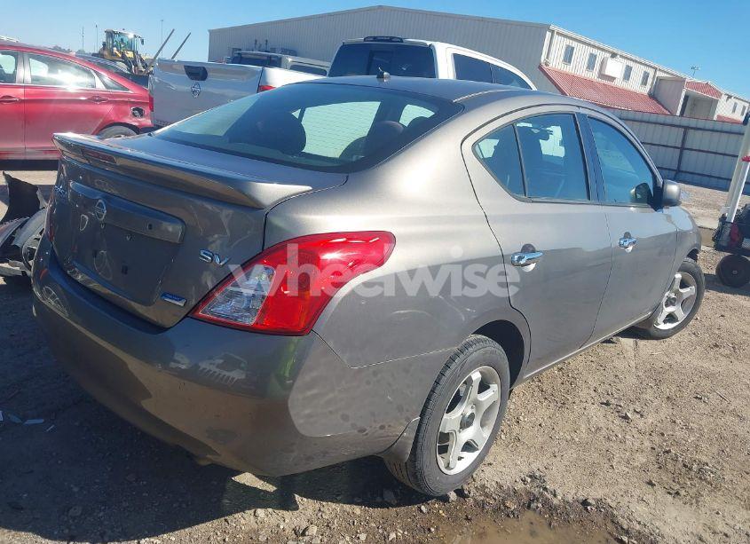 Photo 4 of 2014 Nissan Versa 1.6 SV (VIN 3N1CN7AP8EL838955)