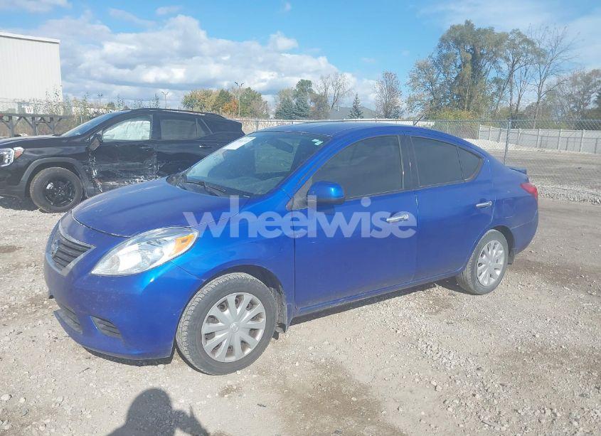 Photo 2 of 2014 Nissan Versa 1.6 SV (VIN 3N1CN7AP8EL860373)