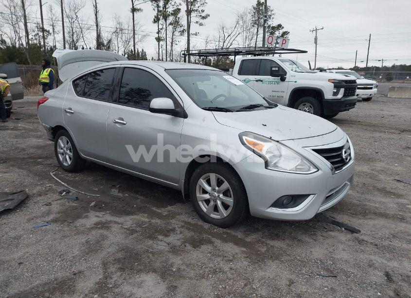 2014 Nissan Versa 1.6 SV (VIN 3N1CN7AP8EL861443) main photo