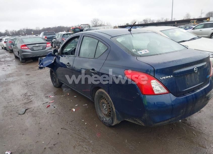 Photo 3 of 2014 Nissan Versa 1.6 S (VIN 3N1CN7AP8EL865119)