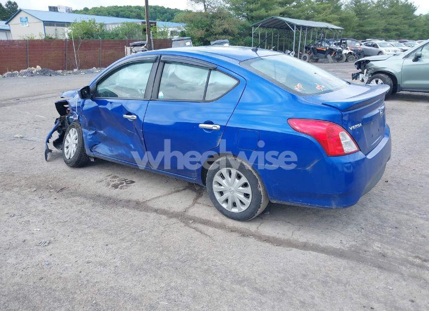 Photo 3 of 2015 Nissan Versa 1.6 S/1.6 S+/1.6 SL/1.6 SV (VIN 3N1CN7AP8FL809702)